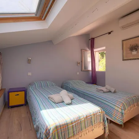 Apartment Frgk - Duplex Suquet Vue Port Et Palais - 2br