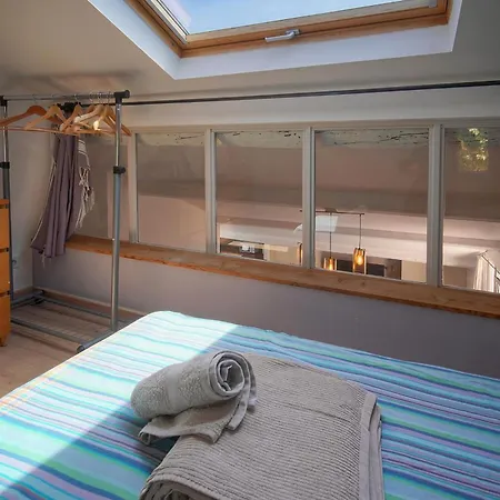 Apartment Frgk - Duplex Suquet Vue Port Et Palais - 2br Cannes
